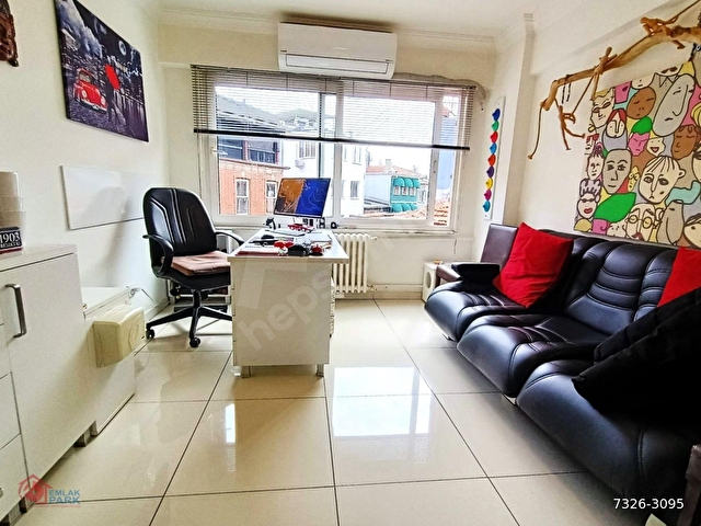 BEŞİKTAŞ ÇARŞIDA ÇOK MERKEZİ KONUMDA SATILIK OFİS - Görsel 3