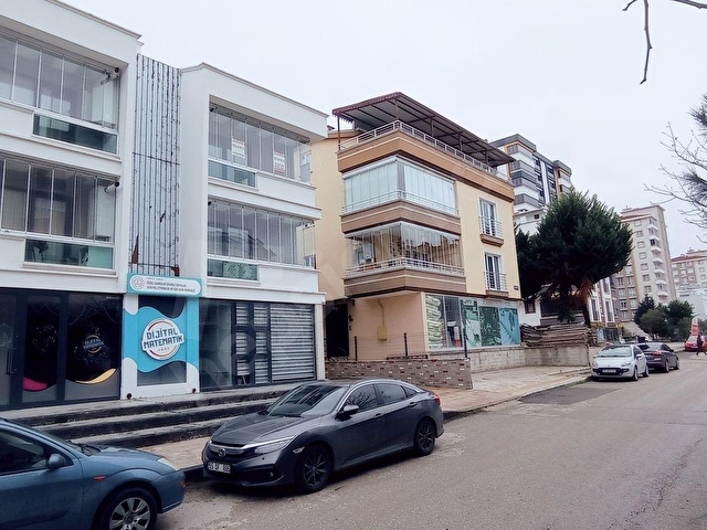 UYGUN ATAKUM CUMHURİYET MAH. CAĞALOĞLU İLE TRAMVAY ARASI YENİ 2+1 CAM BALKONLU LÜX DAİRE