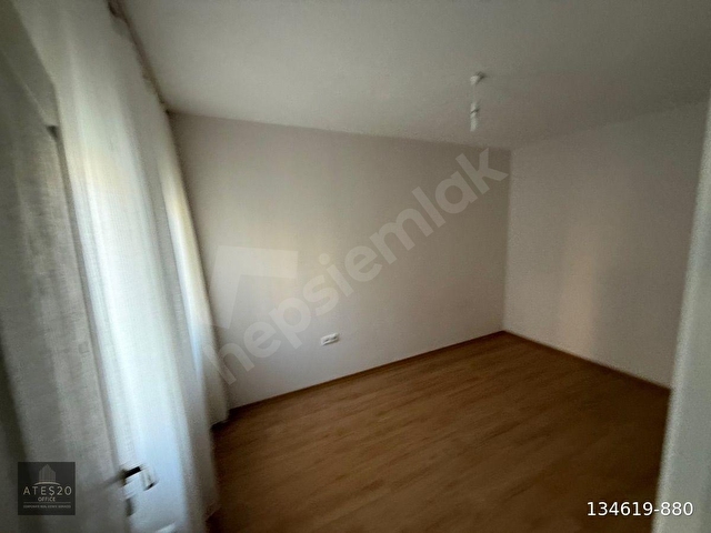 KARAHASANLIDA, LÜKS EŞYALI 2+1 SATILIK ASANSÖRLÜ FIRSAT DAİRE. - Görsel 13