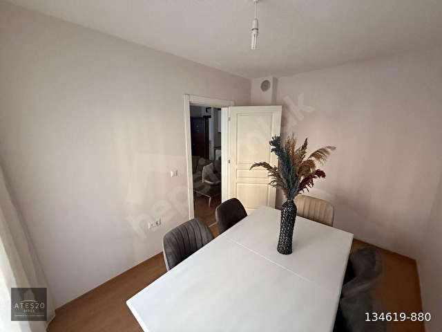 KARAHASANLIDA, LÜKS EŞYALI 2+1 SATILIK ASANSÖRLÜ FIRSAT DAİRE. - Görsel 14