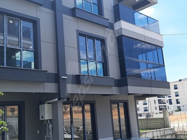 ZAFER MAH. SİTE İÇİ HAVUZLU SIFIR BAHÇE KATI 1+1 KİRALIK DAİRE - Görsel 24