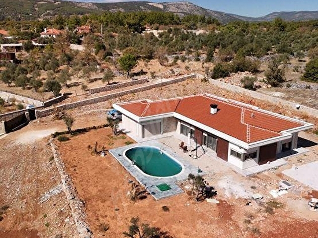 MUĞLA DENİZOVADA 5,5 DÖNÜM ARAZİ İÇERİSİNDE MUHTEŞEM LÜKS VİLLA - Görsel 30