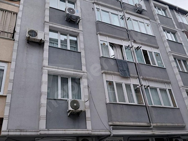 YENİBOSNA FEVZİÇAKMAKTA PRİM POTANSİYELLİ 2+1 SATILIK DAİRE