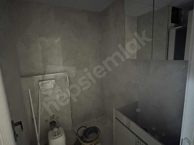 HALKALI MERKEZ MAHALESİNDE SATILIK LÜKS 3+1 ARA KAT DAİRE - Görsel 9