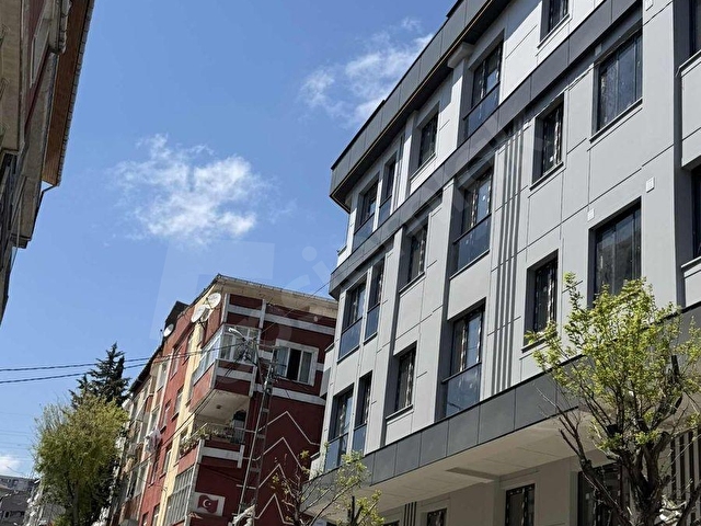 HALKALI MERKEZ MAHALESİNDE SATILIK LÜKS 3+1 ARA KAT DAİRE - Görsel 4