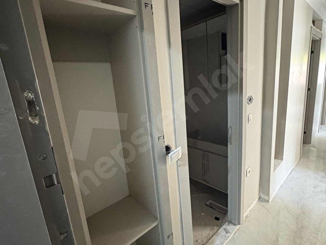 HALKALI MERKEZ MAHALESİNDE SATILIK LÜKS 3+1 ARA KAT DAİRE - Görsel 7