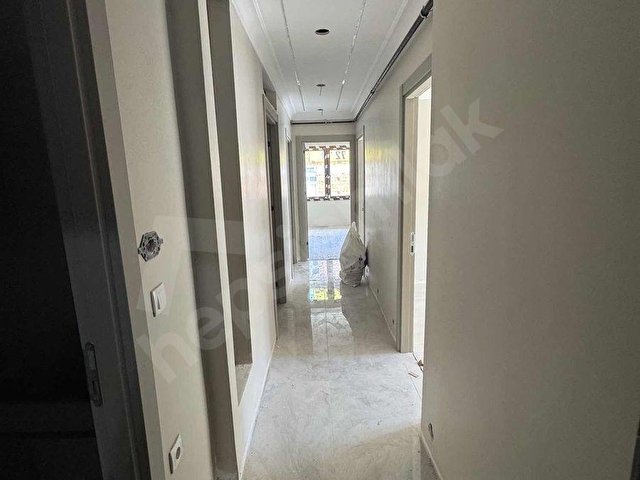 HALKALI MERKEZ MAHALESİNDE SATILIK LÜKS 3+1 ARA KAT DAİRE - Görsel 8
