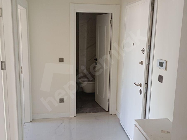 TELLİOĞLU NDA DİKİLİTAŞ ÇARŞIDA SIFIR OTOPARKLI 2+1 DAİRE - Görsel 6