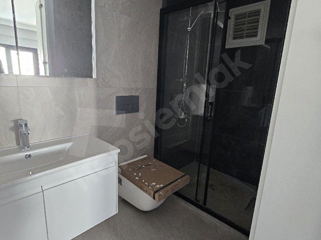 ŞEMİKLER CİNKAYA BULVARINDA CADDE ÜZERİ 3+1 155 M2 ASONSÖRLÜ YERDEN ISITMALI  SİTE İÇİ KİRALIK DAİRE - Görsel 18