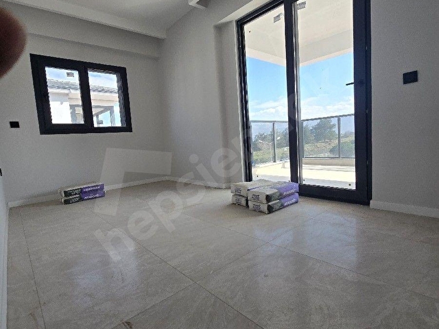 ŞEMİKLER CİNKAYA BULVARINDA CADDE ÜZERİ 3+1 155 M2 ASONSÖRLÜ YERDEN ISITMALI  SİTE İÇİ KİRALIK DAİRE - Görsel 23