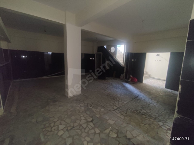 ENES MALİK TORAMANDAN KİRAZLIDA 140 M2 KİRALIK BODRUM DÜKKAN - Görsel 15