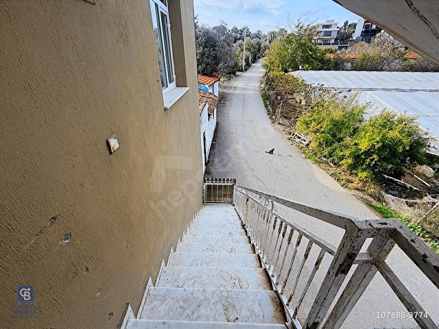 URLA ŞİRİNKENTTE SATILIK 668 m2 MÜSTAKİL EV VE TARLA - Görsel 6