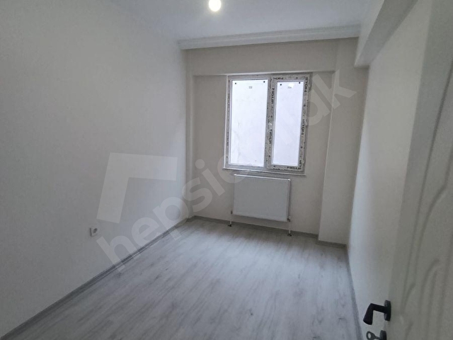 ERGENE MARMARACIKTA GİRİŞ KAT TERS DUBLEKS SATILIK DAİRE - Görsel 11