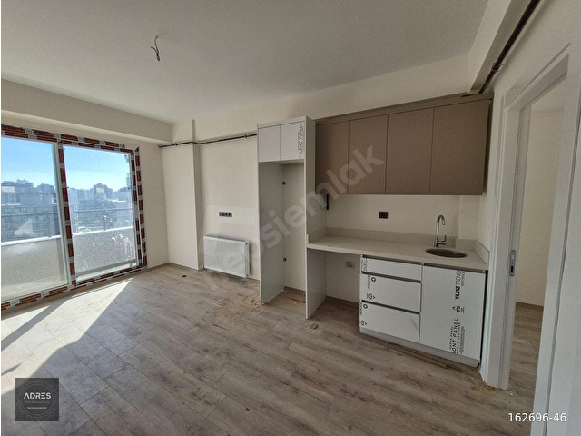 ESKİ MEZİTLİDE İKİ CEPHELİ SATILIK 1+1 DAİRE - Görsel 12