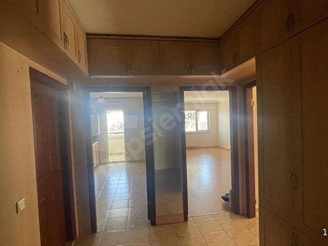 ERYAMANDA 6. KATDA SİTE İÇİNDE KİRACILI SATILIK 3 +1 DAİRE - Görsel 5