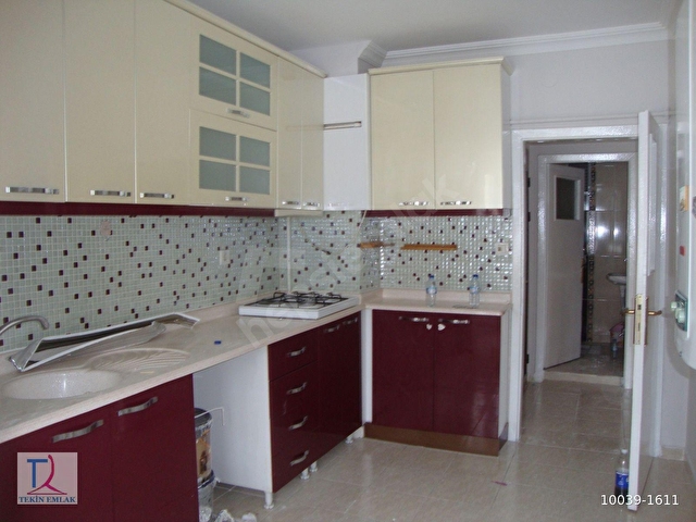 HUZURDA 1112 CADDE ÜZERİ KATTA BAKIMLI 3+1 KİRALIK DAİRE - Görsel 18