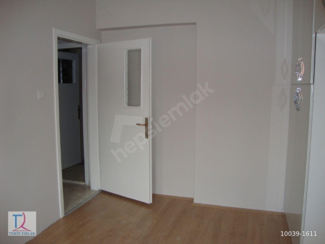 HUZURDA 1112 CADDE ÜZERİ KATTA BAKIMLI 3+1 KİRALIK DAİRE - Görsel 15