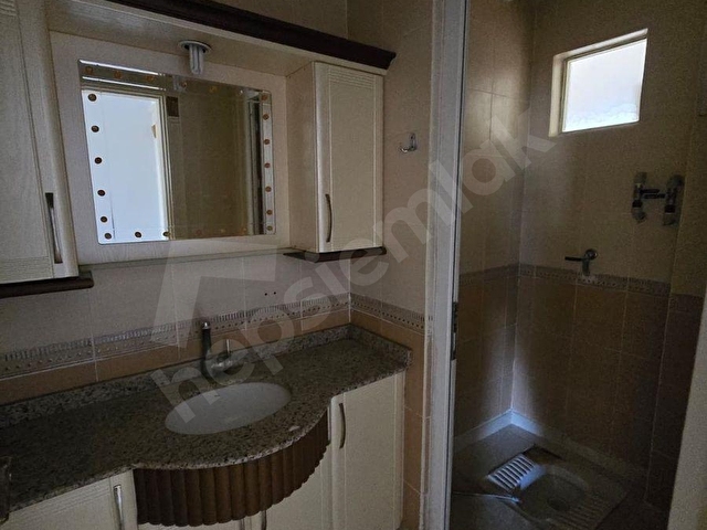 RASAF YOLUNDA ARAKAT BAKIMLI KATTA TEKLİ GENİŞ 3+1 DAİRE FIRSATI - Görsel 16