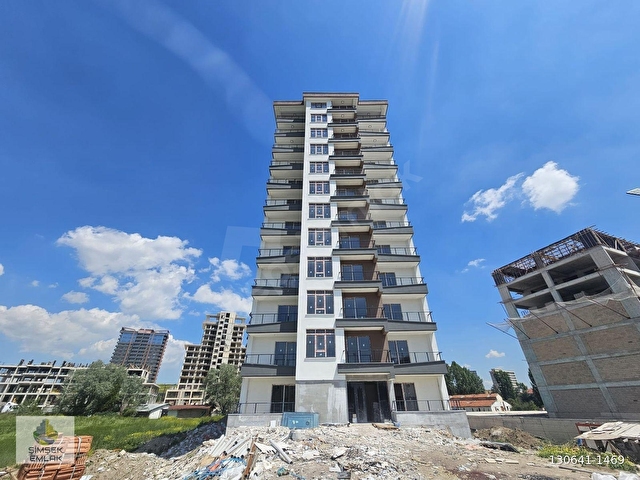 ŞİMŞEK EMLAKTAN PURSAKLAR PROTOKOL YOLU OTURUMA HAZIR 1+1 50M2