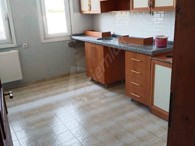 ALTINOVA MERKEZ MAHALLE 3+1 KİRALIK DAİRE - Görsel 9