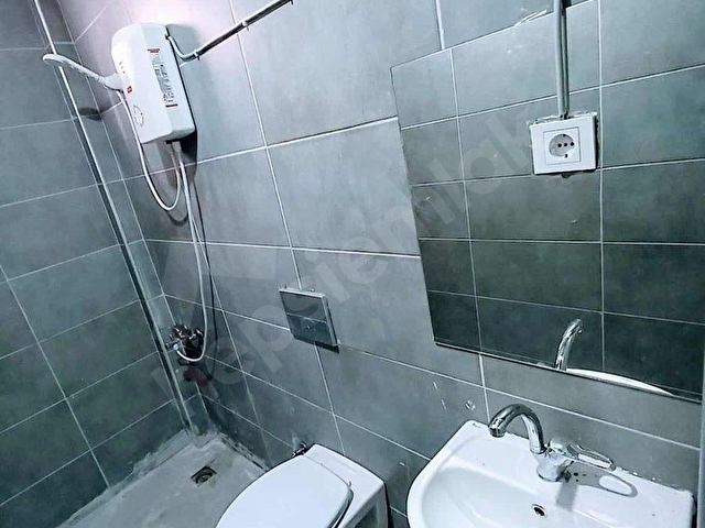 BEREKETLİOĞLUNDAN SATILIK KİRACILI 1+1 EŞYALI STÜDYO DAİRE - Görsel 26