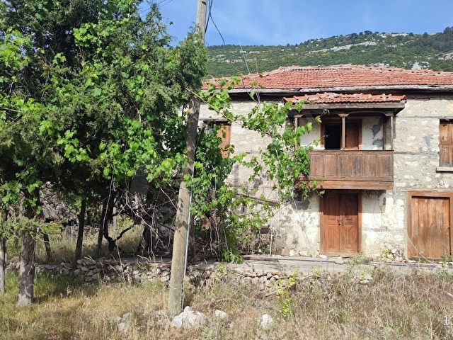 Elektrik suyu olan 2 adet tapulu arsa+ev satılık - Görsel 10