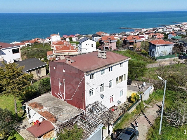 Arnavutköy Karaburunda Deniz manzaralı Satılık Villa - Görsel 4
