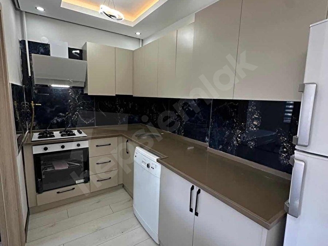 KIZILKAYADAN ÜNİV. Caddesinde SATILIK 2+1 TASARIM DAİRE - Görsel 20
