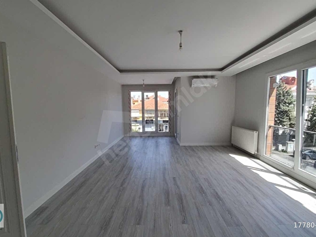 ŞEBNEM ÖZGÜLDEN FLORYADA CADDE VE E-5 YAKIN 200 metre² DUBLEKS - Görsel 2