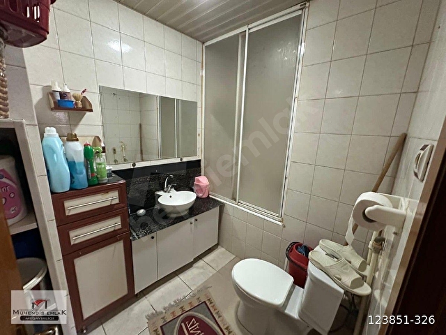 SANATORYUM CADDESİNDE YÜKSEK GİRİŞ ALTİNDA DAİRE VAR SATILIK 3+1 - Görsel 21