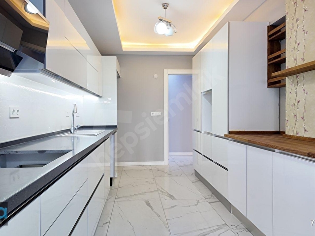 AYDIN EFELER GİRNE MAHALLESİ GENİŞ TERASLI KİRALIK DAİRE - Görsel 12