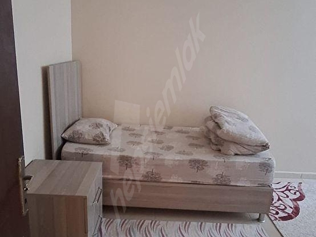 YILDIZ AY GAYRİMENKULDEN ÇARŞIDA EŞYALI KİRALIK 1+1 DAİRE - Görsel 3