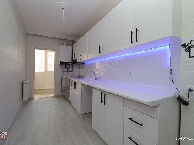 AKİFten AYYILDIZda SİTE İÇİ 3+1 PAZARA OKULA YAKIN KİRALIK DAİRE
