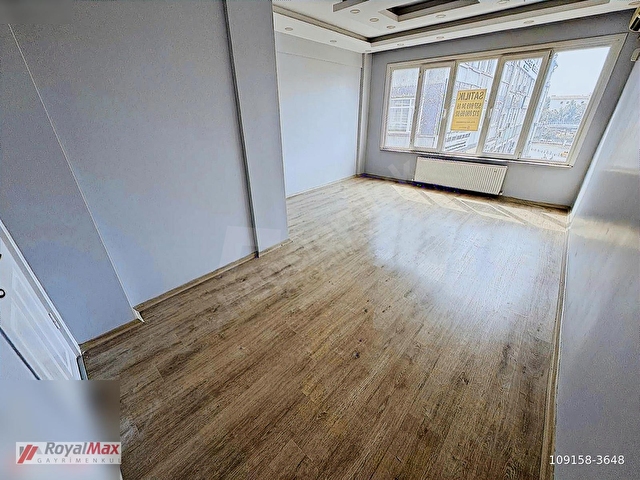 ROYALMAXDAN FİRSAT AKSARAY MEYDAN METRO YAKINI 3+1 3 KAT DAİRE - Görsel 7