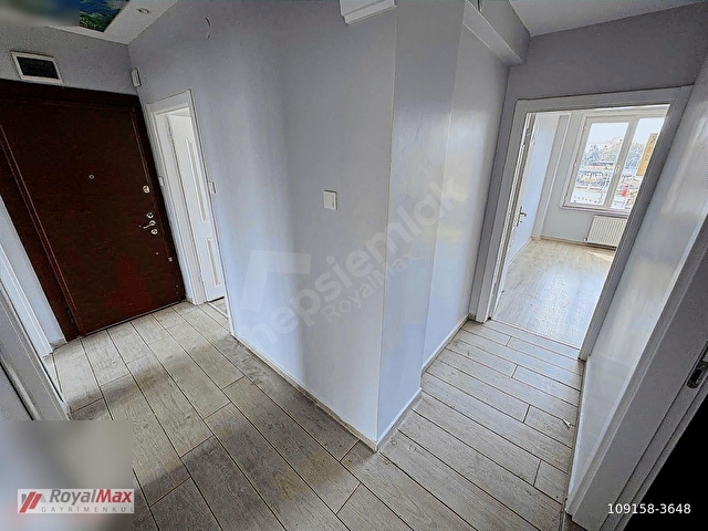 ROYALMAXDAN FİRSAT AKSARAY MEYDAN METRO YAKINI 3+1 3 KAT DAİRE - Görsel 28
