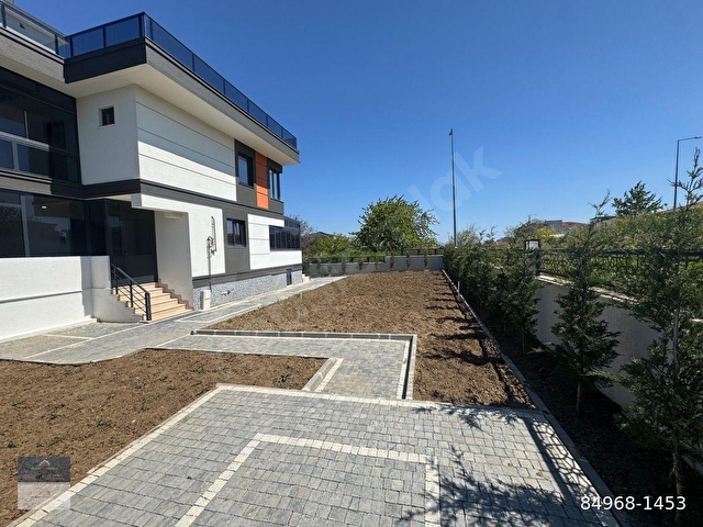 AK AUTO GAYRİMENKULDAN Tekirdağ Süleymanpaşa Atatürk Mahallesi Satılık 4+1 Villa - Görsel 12
