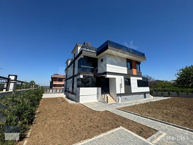 AK AUTO GAYRİMENKULDAN Tekirdağ Süleymanpaşa Atatürk Mahallesi Satılık 4+1 Villa - Görsel 13