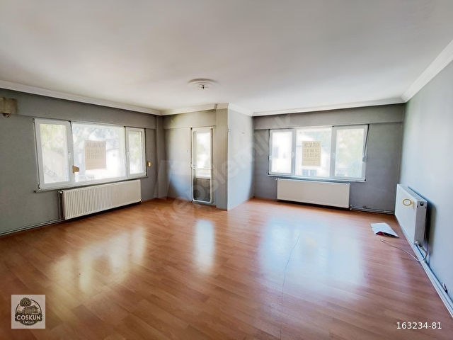AYVALIK MARİNAYA YAKIN MERKEZİ ISITMALI KİRALIK 3+1 GENİŞ DAİRE - Görsel 2