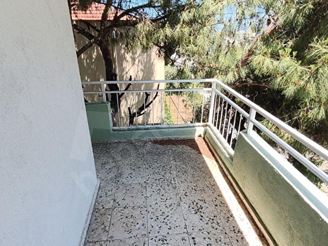 AYVALIK MARİNAYA YAKIN MERKEZİ ISITMALI KİRALIK 3+1 GENİŞ DAİRE - Görsel 27
