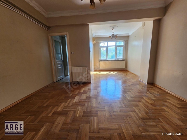 Fatih Fevzipaşa Caddesine Yakın Mesafede Kiralık 1+1 Daire