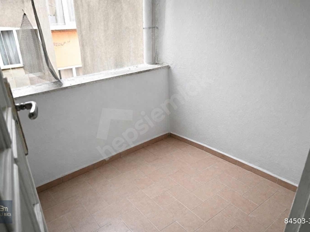 BM REAL ESTATE ALTIPARMAKTA SATILIK 2+1 ASANSÖRLÜ DAİRE - Görsel 2
