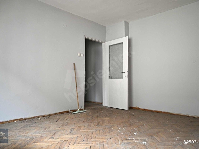 BM REAL ESTATE ALTIPARMAKTA SATILIK 2+1 ASANSÖRLÜ DAİRE - Görsel 15