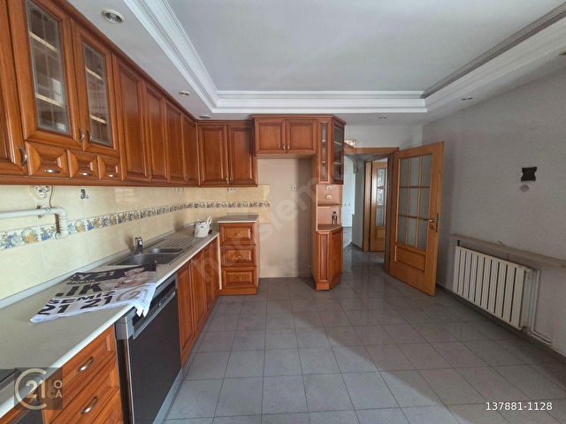 C21 LOCADAN PAŞAALANI EMNİYET MÜDÜRLÜĞÜ KAVŞAĞINDA KİRALIK 3+1 - Görsel 8