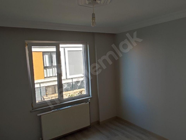 Trakyakentten İçi Sıfırdan Farksız 3+1 Ebeveyn Banyolu Daire - Görsel 28
