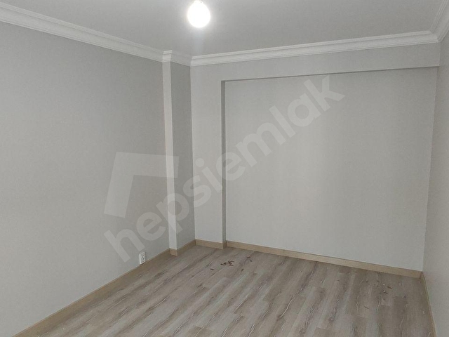 Trakyakentten İçi Sıfırdan Farksız 3+1 Ebeveyn Banyolu Daire - Görsel 20