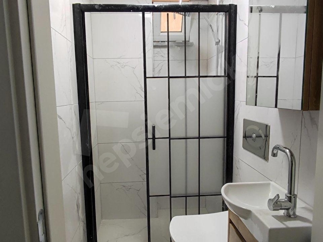 Trakyakentten İçi Sıfırdan Farksız 3+1 Ebeveyn Banyolu Daire - Görsel 23