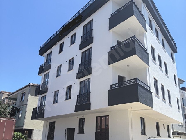 SANCAKTEPE ABDURRAHMANGAZİ MAHALLESİ SATILIK 3+1 ARA KAT DAİRE - Görsel 3