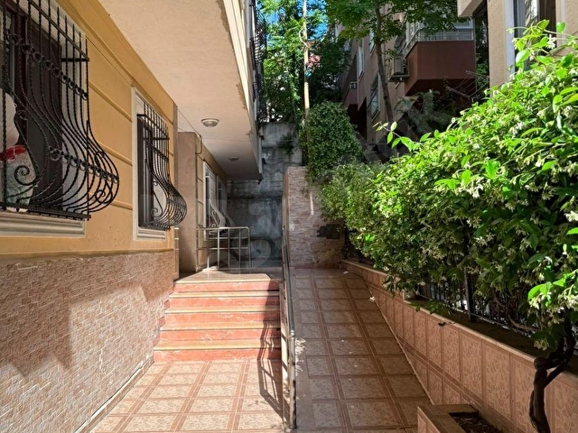 Küçükçekmece Cumhuriyet Mah 2+1 Bahçeli Otoparklı Yüksek Giriş - Görsel 28