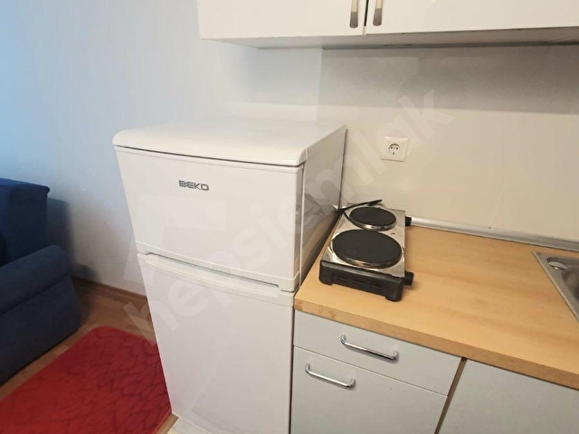 KADIKÖY İSKELESİNDE GENİŞ MUTFAKLI, LÜKS EŞYALI, SIFIR, KOMBİLİ 1+1 DAİRE - Görsel 7