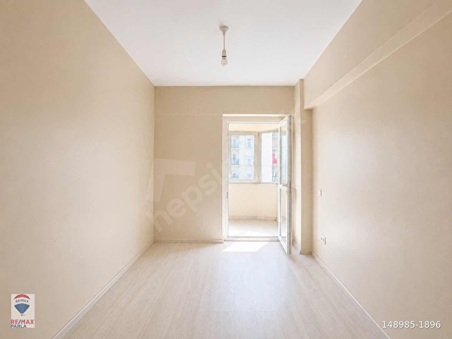 REMAX SERHAT/ATATÜRK BLV. CEPHE KONUM/SATILIK 3+1 DAİRE - Görsel 14